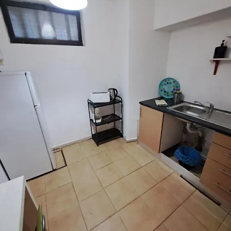 Spacious Economic Center Flat Porto