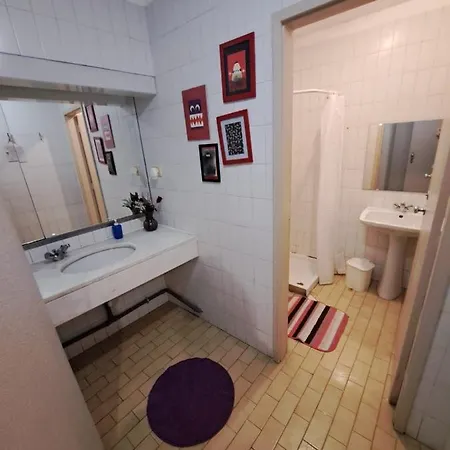 Apartment Spacious Economic Center Flat *
